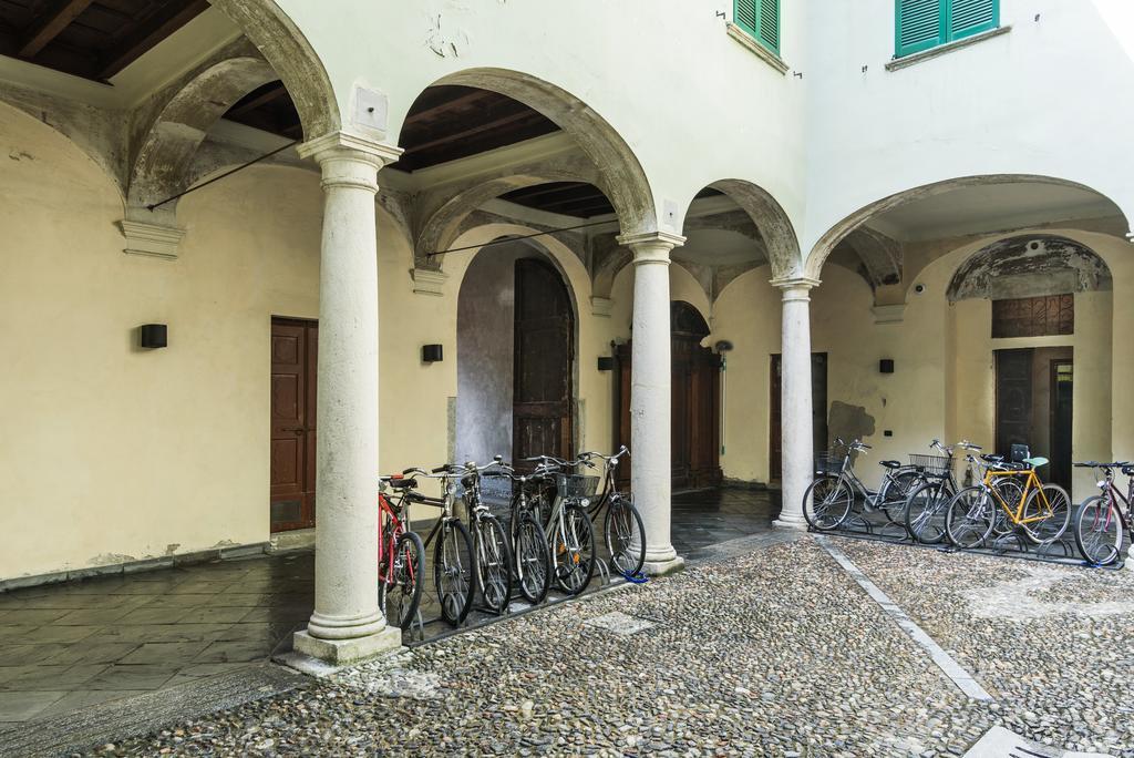 Via Rusconi 10 - BymyhomeinКомо Экстерьер фото